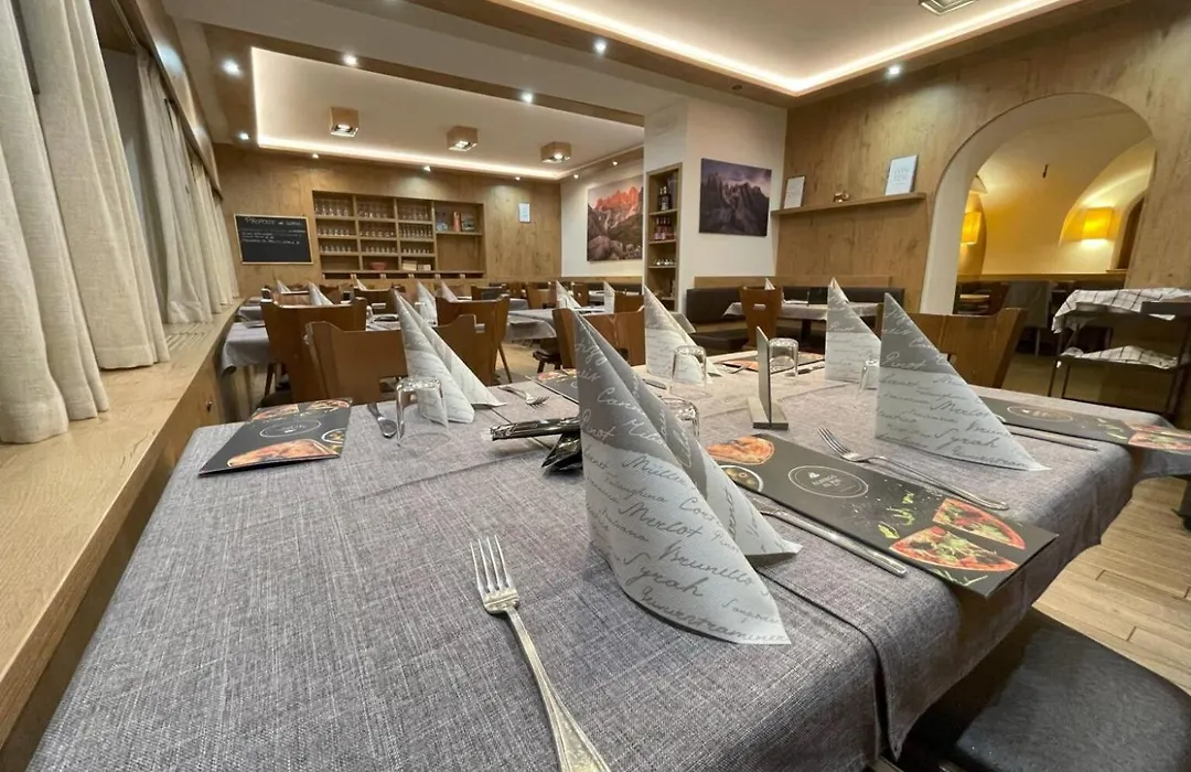 Albergo Al Pin-1